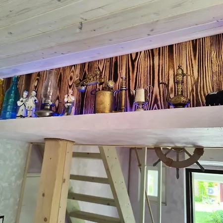 Tedre Majutus Apartament Kärdla